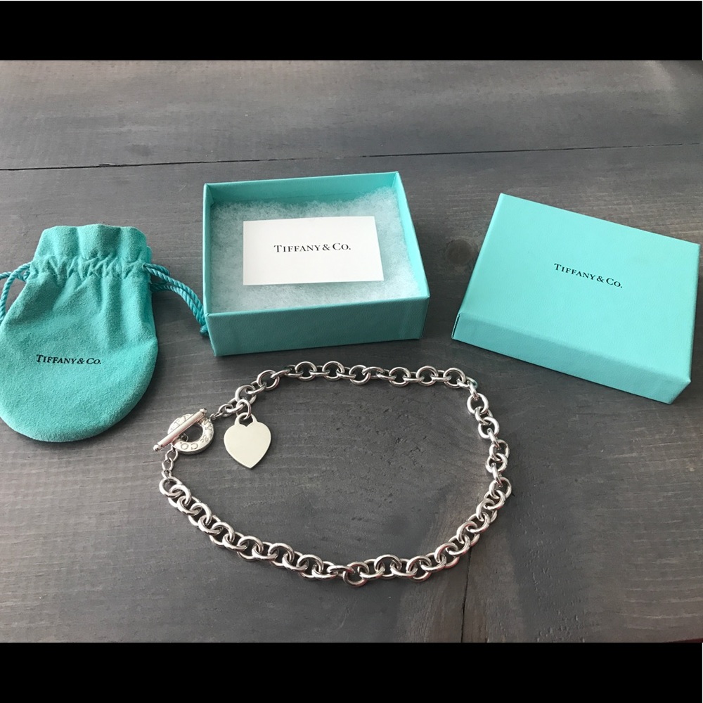 Tiffany and Co toggle necklace